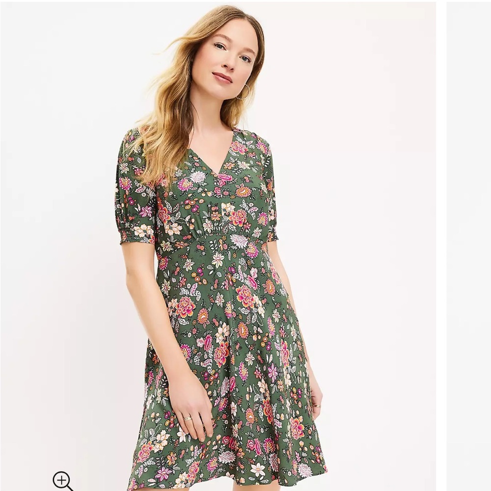 Loft Petite Country Garden Puff Sleeve V-Neck Dress Size 8 NWT